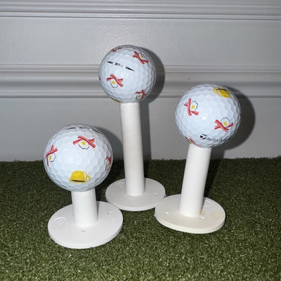 *RARE* TaylorMade TP5 Pix Bacon and Eggs Breakfast Ball - 3 Ball Collectible NEW - Picture 3 of 4